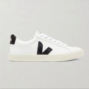 NEW Veja Esplar Sneaker Size 11